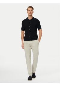 Bugatti Chinosy 4130-16370E Beżowy jasny Regular Fit. Kolor: beżowy. Materiał: bawełna #3