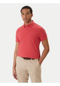 TOMMY HILFIGER - Tommy Hilfiger Polo 1985 MW0MW17770 Koralowy Regular Fit. Typ kołnierza: polo. Kolor: pomarańczowy. Materiał: bawełna #1