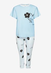 Born2be - Niebieski Komplet Piżamowy z Motywem Kwiatowym Spodnie i T-shirt Milossa. Kolekcja: plus size. Kolor: niebieski. Długość: krótkie. Wzór: kwiaty