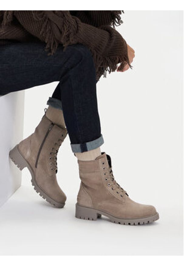 Lasocki Trzewiki CEO-WI16-D-466-05 Beżowy. Kolor: beżowy. Materiał: zamsz, skóra