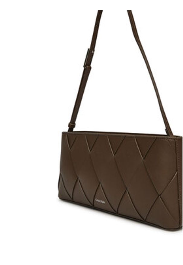 Calvin Klein Torebka Ck Woven Elongated Shoulder Bag K60K612992 Brązowy. Kolor: brązowy. Materiał: skórzane