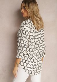 Renee - Jasnobeżowa Klasyczna Koszula w Geometryczny Print z Wiskozy i Bawełny Kullia. Kolor: beżowy. Materiał: bawełna, wiskoza. Wzór: geometria, nadruk. Styl: klasyczny #4