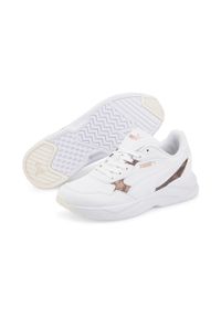 Buty do chodzenia damskie Puma X-ray Speed Lite. Zapięcie: sznurówki. Kolor: żółty, wielokolorowy, biały. Materiał: syntetyk, materiał. Szerokość cholewki: normalna. Sport: turystyka piesza #1