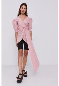 Red Valentino Sukienka kolor różowy mini prosta. Kolor: różowy. Materiał: tkanina. Wzór: gładki. Typ sukienki: proste. Długość: mini #2