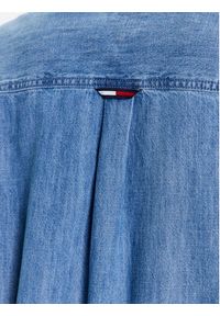 Tommy Jeans Koszula jeansowa DW0DW16166 Niebieski Boyfriend Fit. Kolor: niebieski. Materiał: bawełna