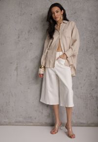 Renee - Beżowa Koszula z Wiskozy z Domieszką Lnu ze Strukturalnego Materiału Sewrita. Okazja: na spacer. Kolor: beżowy. Materiał: wiskoza, len, materiał. Styl: street #5