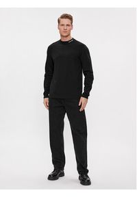 Calvin Klein Longsleeve Logo K10K112757 Czarny Regular Fit. Kolor: czarny. Materiał: bawełna. Długość rękawa: długi rękaw #4