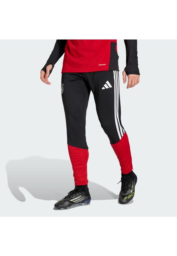 Adidas - Spodnie treningowe Niemcy 26 Tiro. Kolor: czarny. Sport: piłka nożna