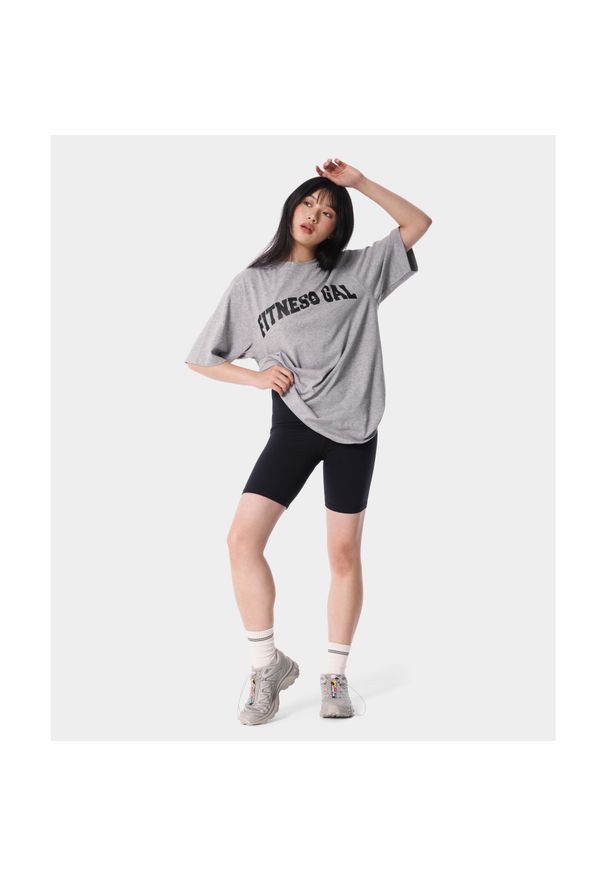 T-shirt dla kobiet sportowy Carpatree Varsity Chic. Kolor: szary. Sport: fitness