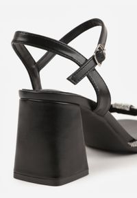 Born2be - Czarne Eleganckie Sandały na Obcasie z Cyrkoniami Zitella. Okazja: na co dzień. Zapięcie: sprzączka. Kolor: czarny. Materiał: jeans. Wzór: aplikacja. Obcas: na obcasie. Styl: elegancki. Wysokość obcasa: średni #9