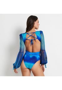 Intica - Strój kąpielowy z długim rękawem UV szybkoschnący na plażę Stina. Kolor: niebieski. Materiał: materiał, skóra. Długość: długie #4