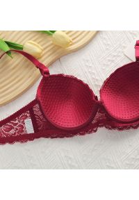 Intica - Komplet bielizny koronkowej push-up z satynowym wykończeniem Moran. Kolor: czerwony. Materiał: satyna, koronka. Wzór: koronka #9