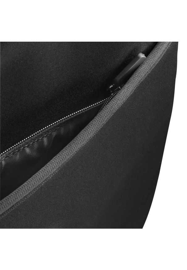 hama - Etui Hama Business To Go 13.3''-14.1'' czarny. Kolor: czarny. Materiał: materiał