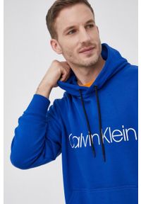 Calvin Klein - Bluza bawełniana. Okazja: na co dzień. Kolor: niebieski. Materiał: bawełna. Wzór: nadruk. Styl: casual