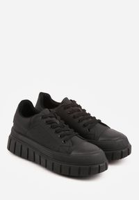 Renee - Czarne Sneakersy VICES na Platformie w Stylu Chunky z Perforacją Hypsyllis. Okazja: na co dzień. Kolor: czarny. Materiał: jeans. Obcas: na platformie #7