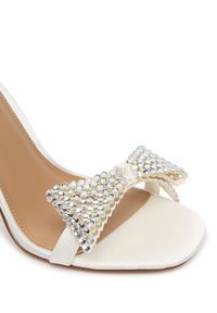 Steve Madden Sandały Newlywed 11005241 Biały. Kolor: biały. Materiał: materiał #4