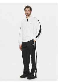 Guess Jeans Spodnie materiałowe 173615 Czarny Regular Fit. Kolor: czarny. Materiał: syntetyk #3