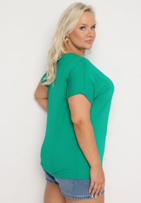 Born2be - Zielony Bawełniany T-shirt z Ozdobnym Napisem i Cyrkoniami Krisiona. Kolor: zielony. Materiał: bawełna. Wzór: napisy. Sezon: lato #4