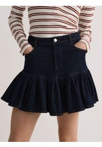 Reserved - Jeansowa spódnica mini - granatowy. Kolor: niebieski. Materiał: jeans #1