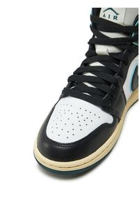 Nike Sneakersy Wmns Air Jordan 1 FQ7818 Czarny. Kolor: czarny. Materiał: skóra. Model: Nike Air Jordan #4