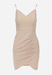 Renee - Beżowa Asymetryczna Sukienka Mini na Łańcuszkowych Ramiączkach z Marszczeniem Ranizo. Kolor: beżowy. Długość rękawa: na ramiączkach. Sezon: wiosna, lato. Typ sukienki: asymetryczne. Długość: mini #8
