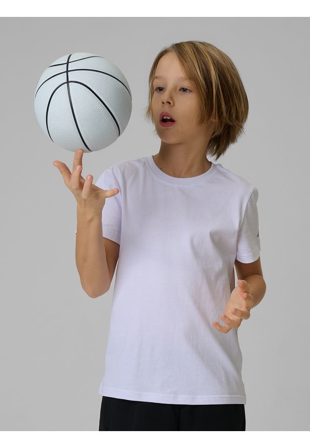 4f - 4F Komplet sportowy na WF (koszulka+spodenki+worek) chłopięcy - czarny 134/140 (8-10 lat). Okazja: na co dzień. Kolor: czarny. Materiał: skóra, bawełna. Sezon: lato. Styl: sportowy