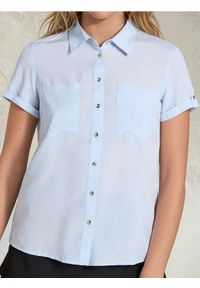 Sinsay - Wiskozowa koszula - niebieski. Kolor: niebieski. Materiał: wiskoza #1