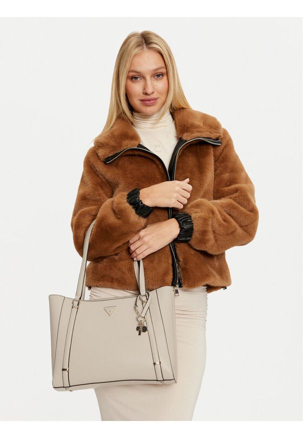 Guess Torebka HWVG94 93230 Écru. Kolor: kremowy. Materiał: skórzane
