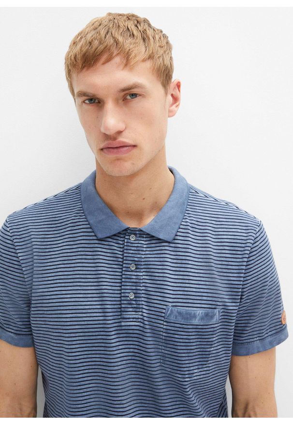 bonprix - Koszulka polo z efektem sprania, krótki rękaw. Typ kołnierza: polo. Kolor: niebieski. Długość rękawa: krótki rękaw. Długość: krótkie. Styl: vintage, elegancki