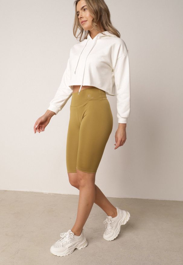 Born2be - Zielone Szorty Kolarki z Wysokim Stanem i Modelującym Pasem Toadgrass. Stan: podwyższony. Kolor: zielony. Styl: elegancki