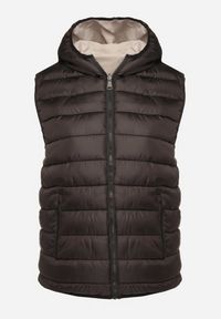 Born2be - Jasnobeżowa Dwustronna Kamizelka z Kapturem Zdobiona Pikowanymi Przeszyciami Tuliona. Okazja: na spacer. Typ kołnierza: kaptur. Kolekcja: plus size. Kolor: beżowy. Materiał: jeans. Wzór: aplikacja. Styl: elegancki #6