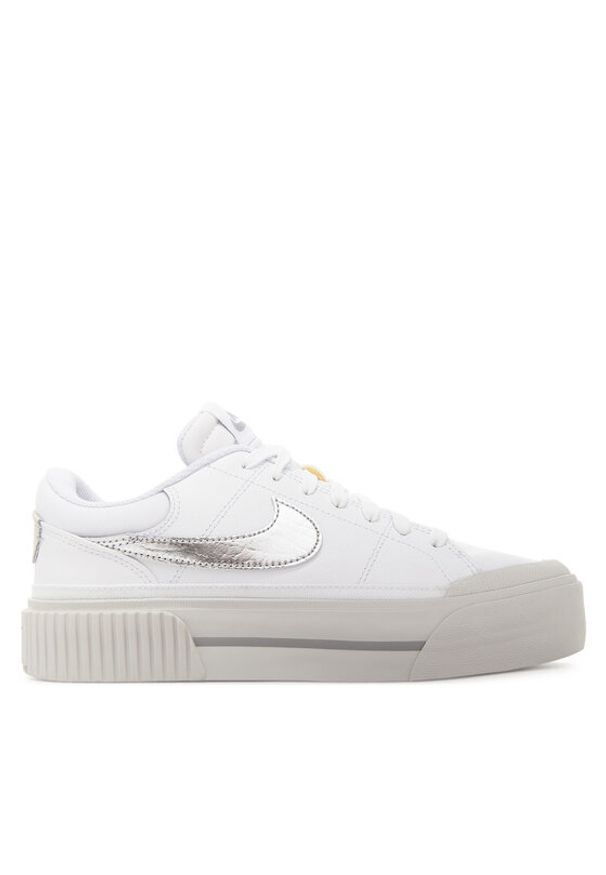 Nike Sneakersy Wmns Court Legacy Lift HQ2307 Biały. Kolor: biały. Materiał: skóra. Model: Nike Court