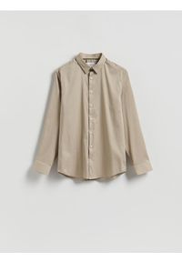 Reserved - Gładka koszula slim fit - beżowy. Kolor: beżowy. Materiał: tkanina, bawełna. Wzór: gładki