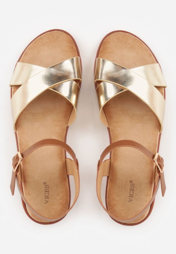 Renee - Złote Płaskie Sandały VICES z Cholewką ze Skrzyżowanymi Paskami Emelika. Zapięcie: pasek. Kolor: złoty. Wzór: haft. Styl: boho