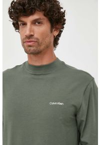 Calvin Klein longsleeve męski kolor zielony gładki. Okazja: na co dzień. Kolor: zielony. Długość rękawa: długi rękaw. Wzór: gładki. Styl: casual #2