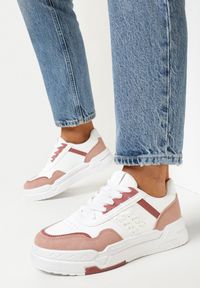 Born2be - Biało-Różowe Sneakersy na Platformie Faelindra. Kolor: biały. Obcas: na platformie #1