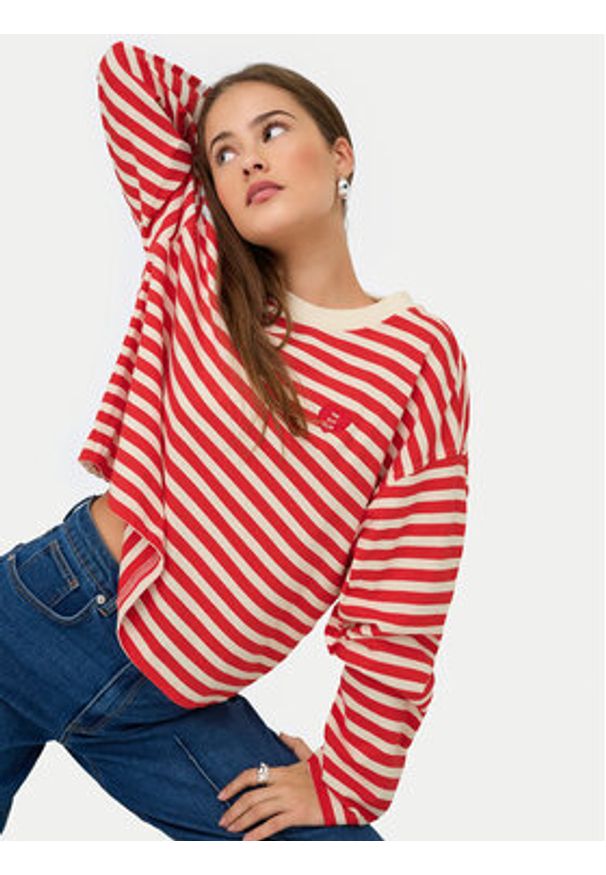 only - ONLY Bluzka Livina 15359682 Czerwony Regular Fit. Kolor: czerwony. Materiał: bawełna