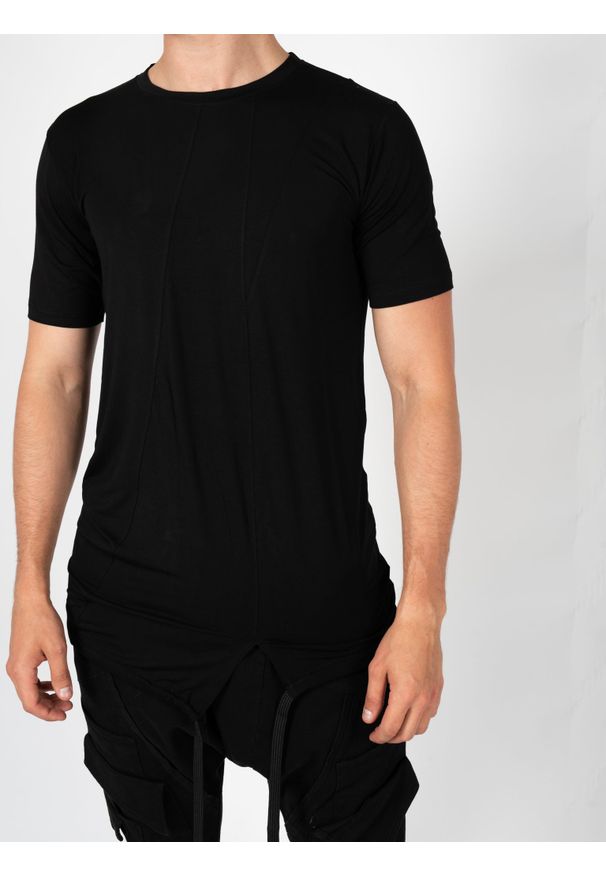 La Haine Inside Us T-shirt | 3M LM157 | Mężczyzna | Czarny. Okazja: na co dzień. Kolor: czarny. Materiał: elastan. Styl: elegancki, casual
