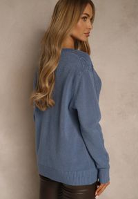 Renee - Niebieski Kardigan z Bawełną i Tłoczonym Wzorem Reisina. Okazja: na co dzień. Kolor: niebieski. Materiał: bawełna. Styl: casual, elegancki #4