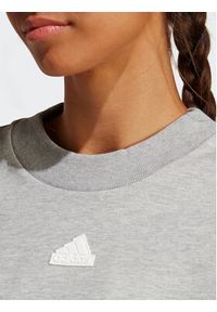 Adidas - adidas Bluza Future Icons 3-Stripes Sweatshirt IB8496 Szary Loose Fit. Kolor: szary. Materiał: bawełna #4