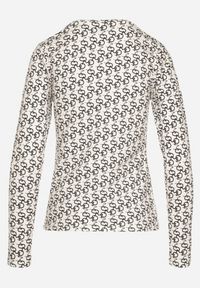 Born2be - Czarno-Biała Bawełniana Bluzka z Literowym Nadrukiem Jasotila. Okazja: na co dzień, na spotkanie biznesowe. Kolor: czarny. Materiał: bawełna. Wzór: nadruk. Styl: klasyczny, casual, elegancki, biznesowy #7