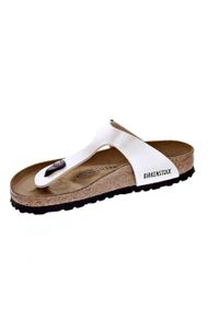 Japonki damskie Birkenstock 943871. Zapięcie: bez zapięcia. Kolor: beżowy. Materiał: skóra, syntetyk, materiał. Sport: turystyka piesza