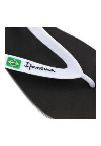 Czarne Japonki Ipanema Modne Obuwie Męskie. Okazja: na spacer, na plażę. Kolor: biały. Materiał: materiał, syntetyk. Sezon: lato. Styl: elegancki, klasyczny #2
