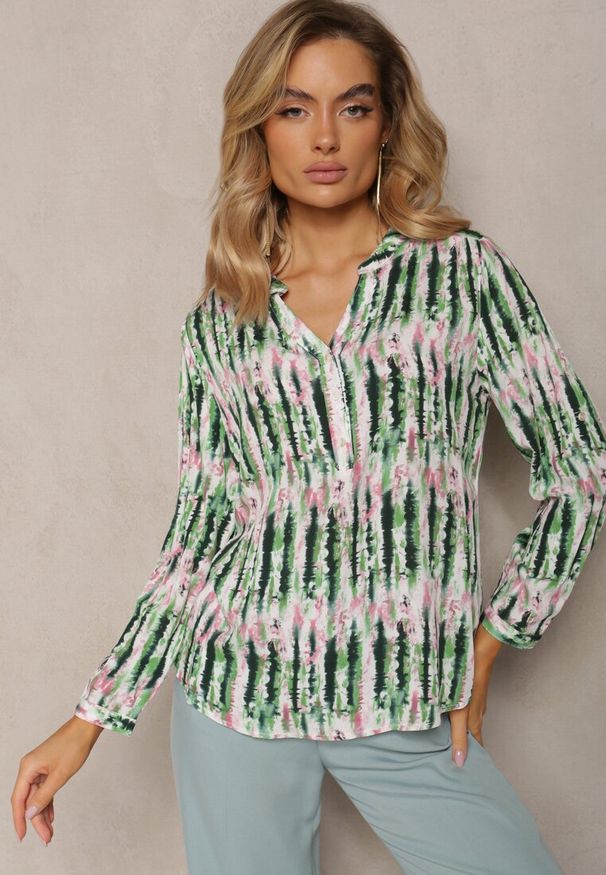 Renee - Zielono-Różowa Bluzka z Wiskozy Zapinana na Guziki Axara. Kolor: zielony. Materiał: wiskoza