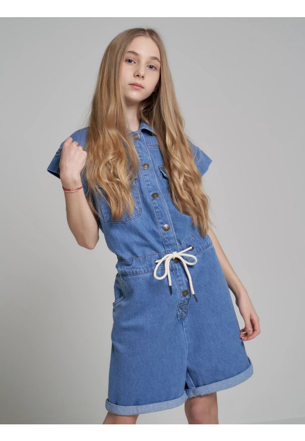 Big-Star - Kombinezon dziewczęcy jeansowy niebieski Quinn 129. Kolor: niebieski. Materiał: jeans. Sezon: lato. Styl: młodzieżowy