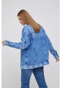 Calvin Klein Jeans Kurtka jeansowa damska przejściowa oversize. Kolor: niebieski. Materiał: denim #6