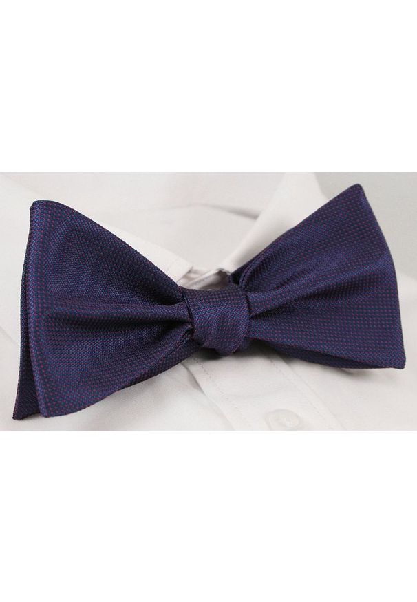 Ciemna Fioletowa Elegancka Wiązana Mucha -EM Men's Accessories- Męska, w Drobny Rzucik. Kolor: fioletowy. Styl: elegancki