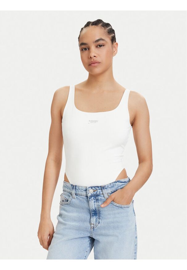Tommy Jeans Body Metallic Logo DW0DW22311 Biały Slim Fit. Kolor: biały. Materiał: syntetyk