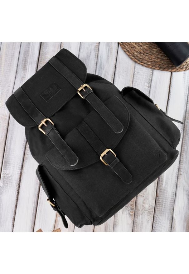 Plecak vintage PAOLO PERUZZI SI-05-BL czarny. Kolor: czarny. Materiał: materiał. Styl: vintage