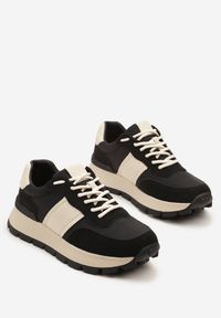 Renee - Czarno-Beżowe Sneakersy na Platformie z Tłoczeniem Tillivalle. Okazja: na co dzień. Kolor: czarny. Materiał: jeans. Szerokość cholewki: normalna. Obcas: na platformie #3